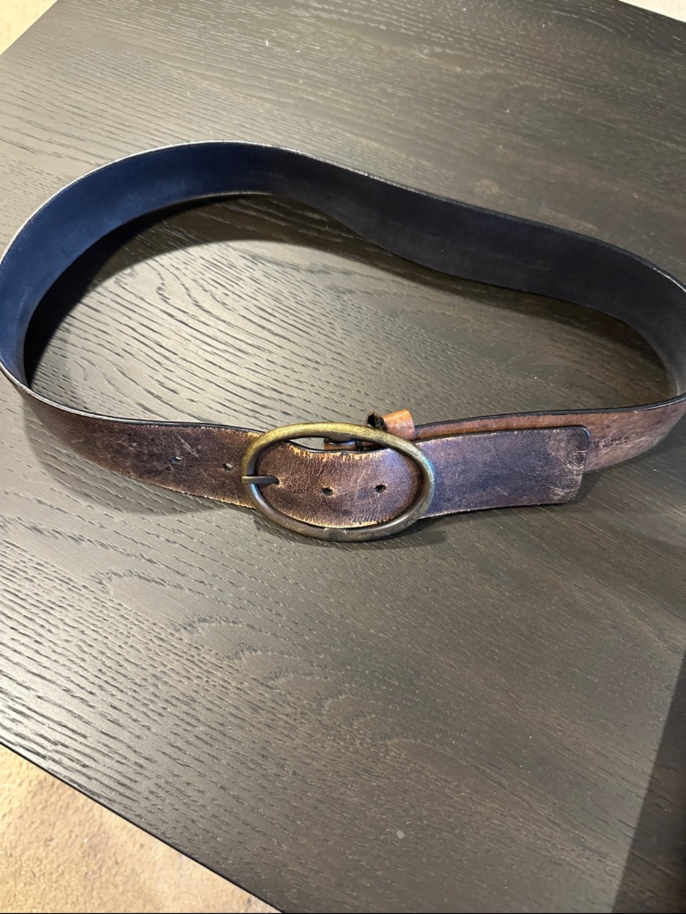 Kenneth Cole New York Brown Leather Belt with Oval Brass Buckle